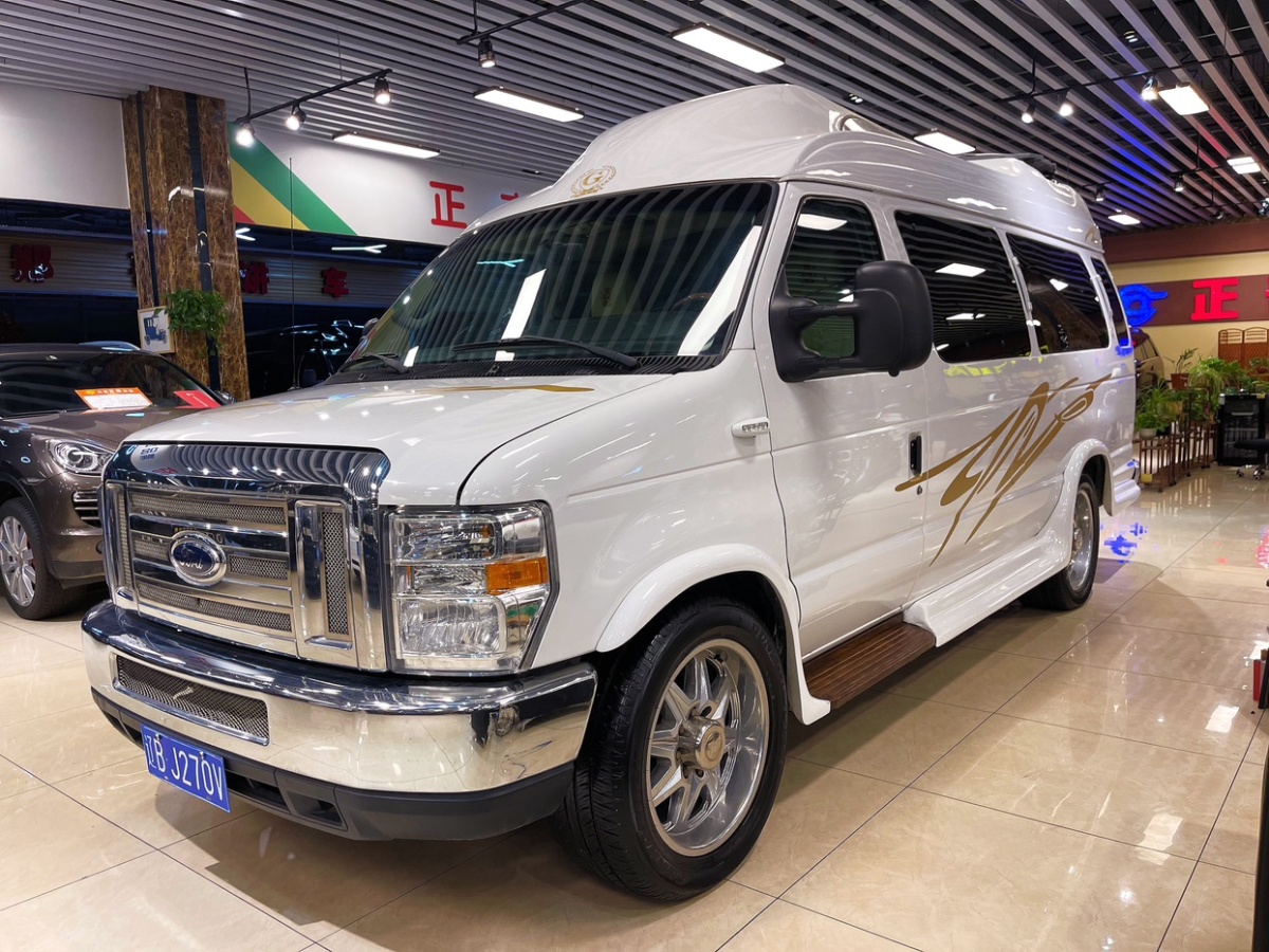 福特 E350  2011款 5.4L 铂金限量版图片