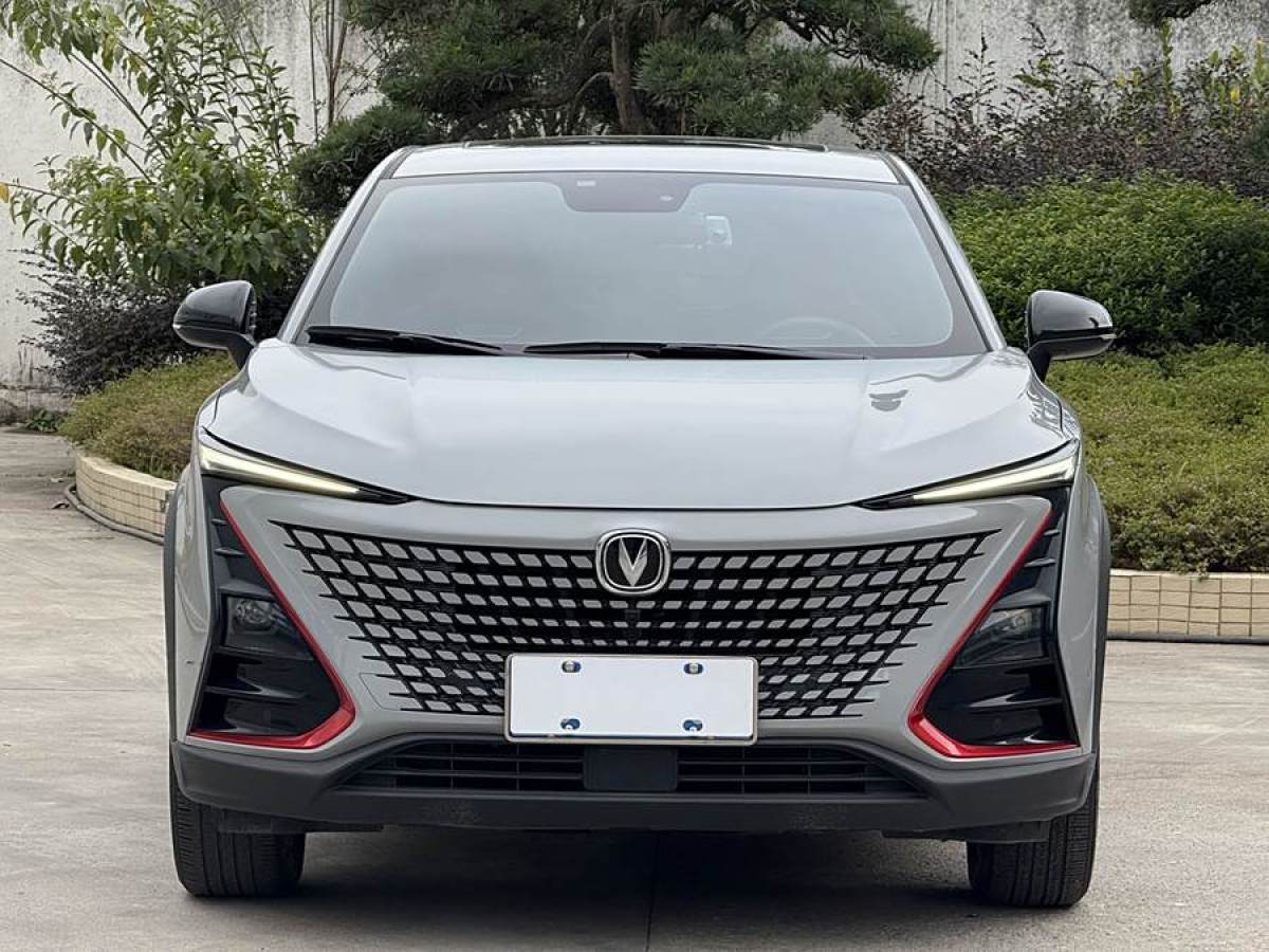 長(zhǎng)安 UNI-T  2021款 1.5T 卓越型圖片