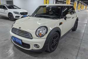 MINI MINI 1.6L ONE 限量第一款