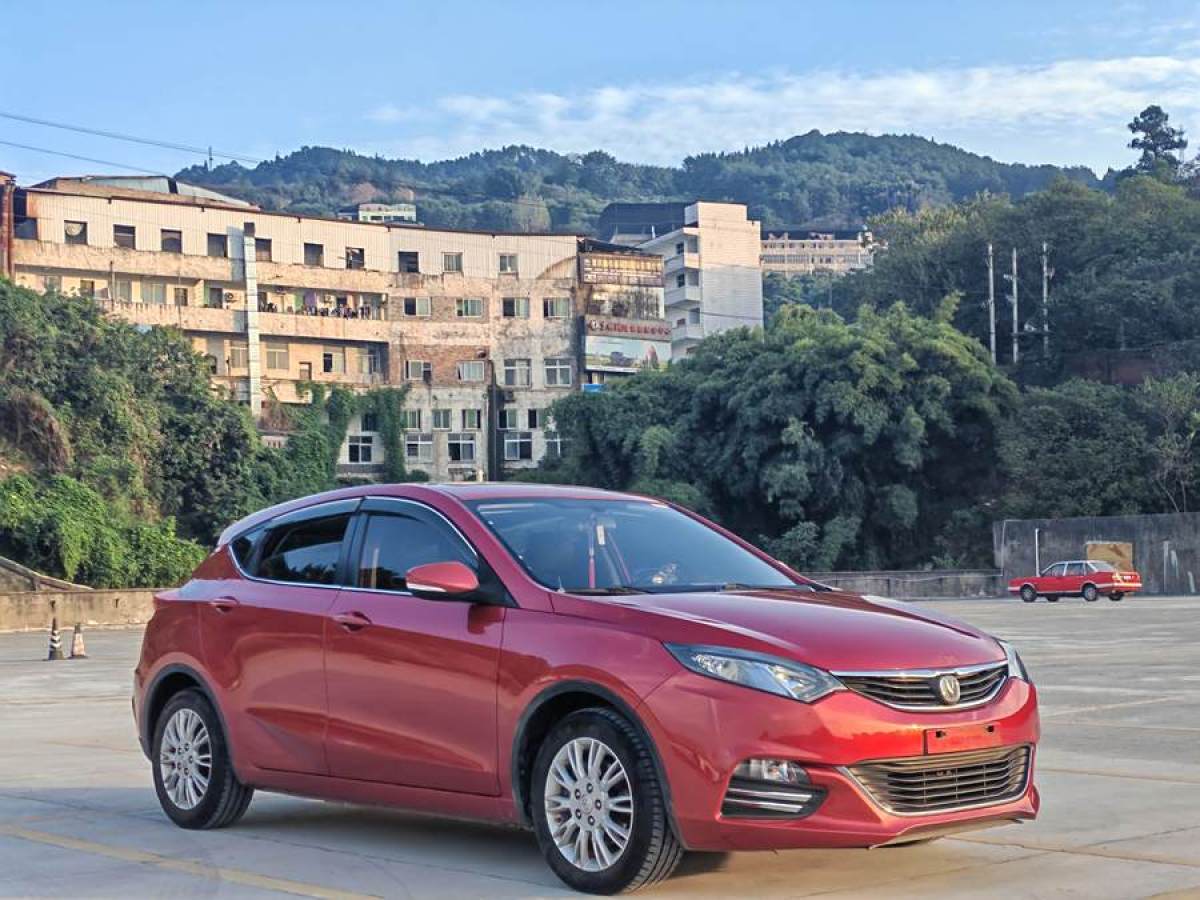 2014年7月長(zhǎng)安 逸動(dòng)XT  2013款 1.6L 手動(dòng)俊酷型 國(guó)IV