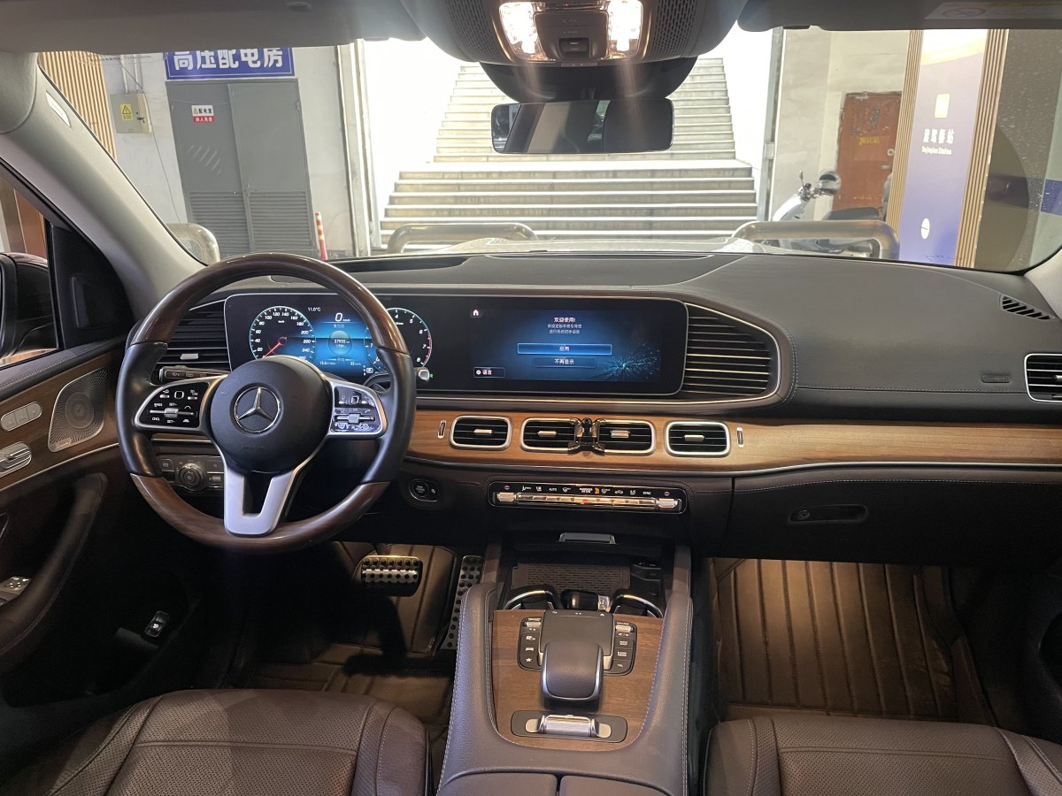 奔馳 奔馳GLS  2021款 改款 GLS 450 4MATIC 豪華型圖片