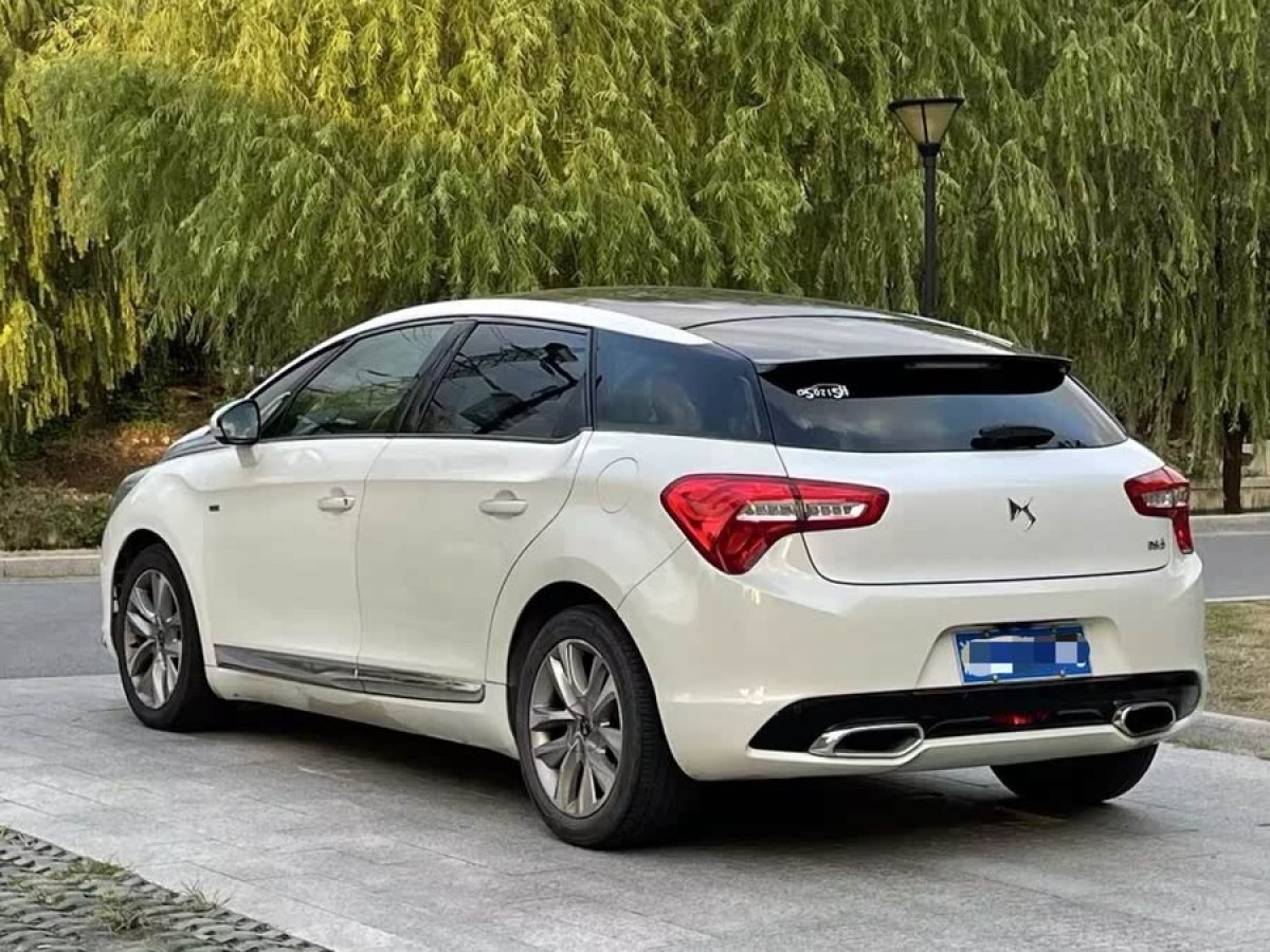 DS DS 5  2015款 1.6T 豪華版THP160圖片