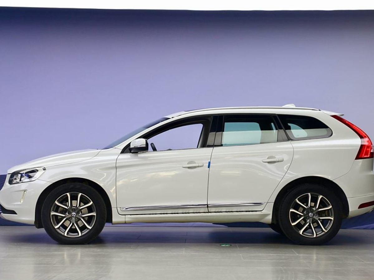 沃爾沃 XC60  2016款 T5 AWD 智馭版圖片