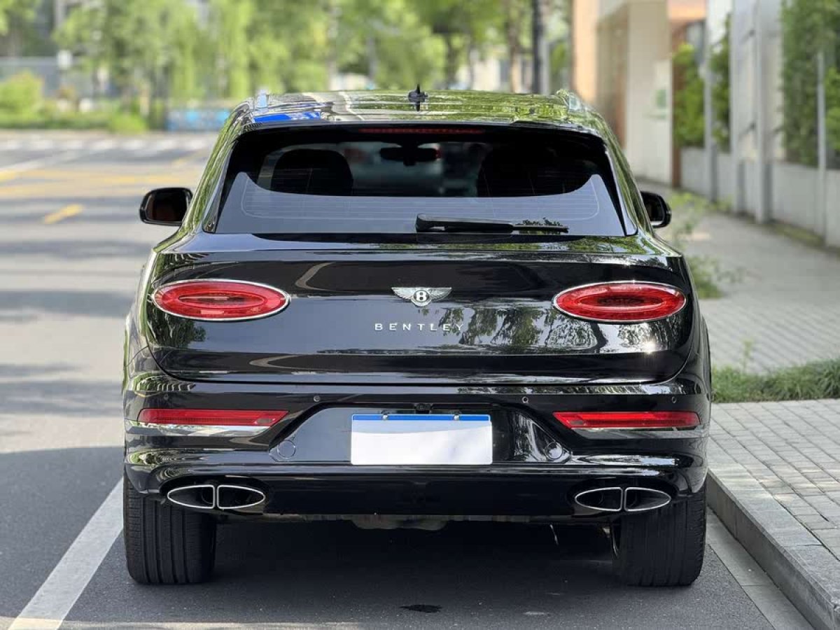 賓利 添越  2021款 4.0T V8圖片