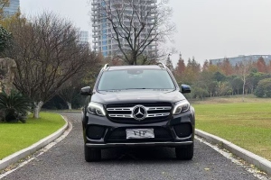 奔驰GLS 奔驰 GLS 400 4MATIC动感型