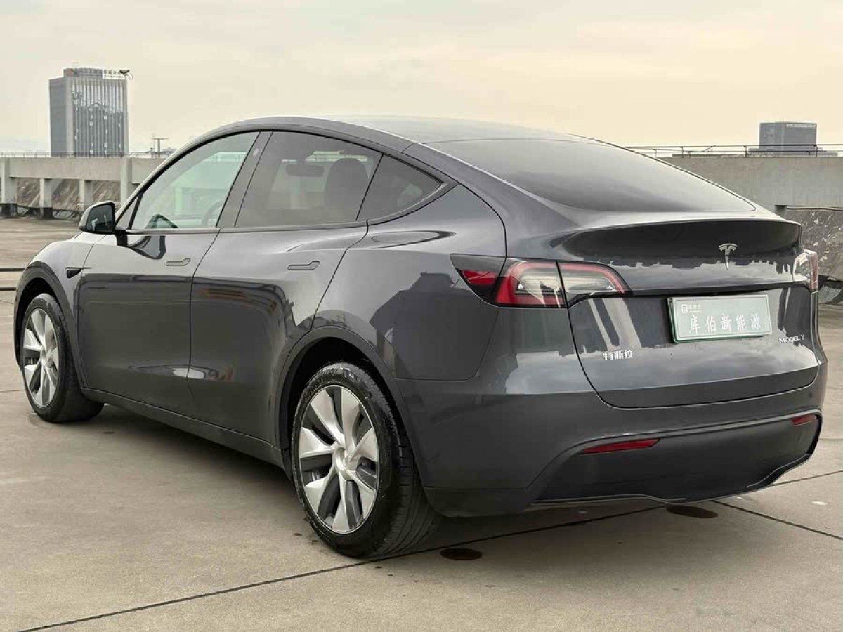 特斯拉 Model Y  2022款 改款 后輪驅動版圖片