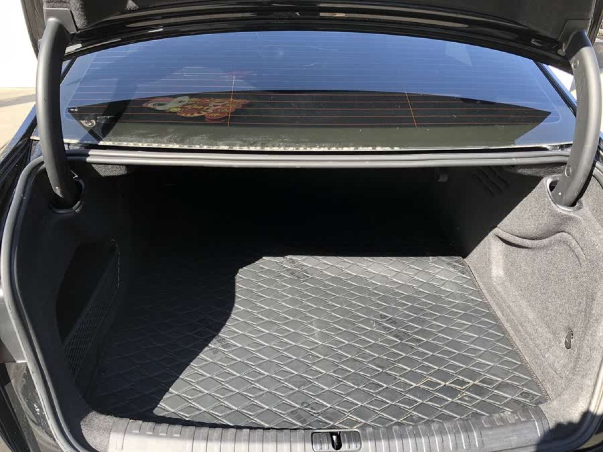 奧迪 奧迪A6L  2022款 45 TFSI quattro 臻選致雅型圖片