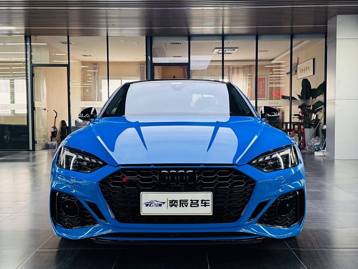 奧迪 奧迪RS 5  2021款 RS5 Coupe 黑曜版圖片