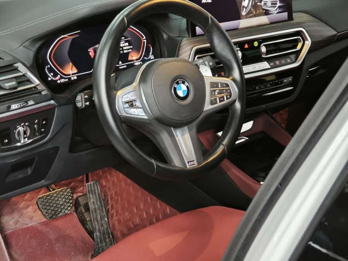 寶馬 寶馬X3  2023款 xDrive30i 領(lǐng)先型 M曜夜套裝圖片