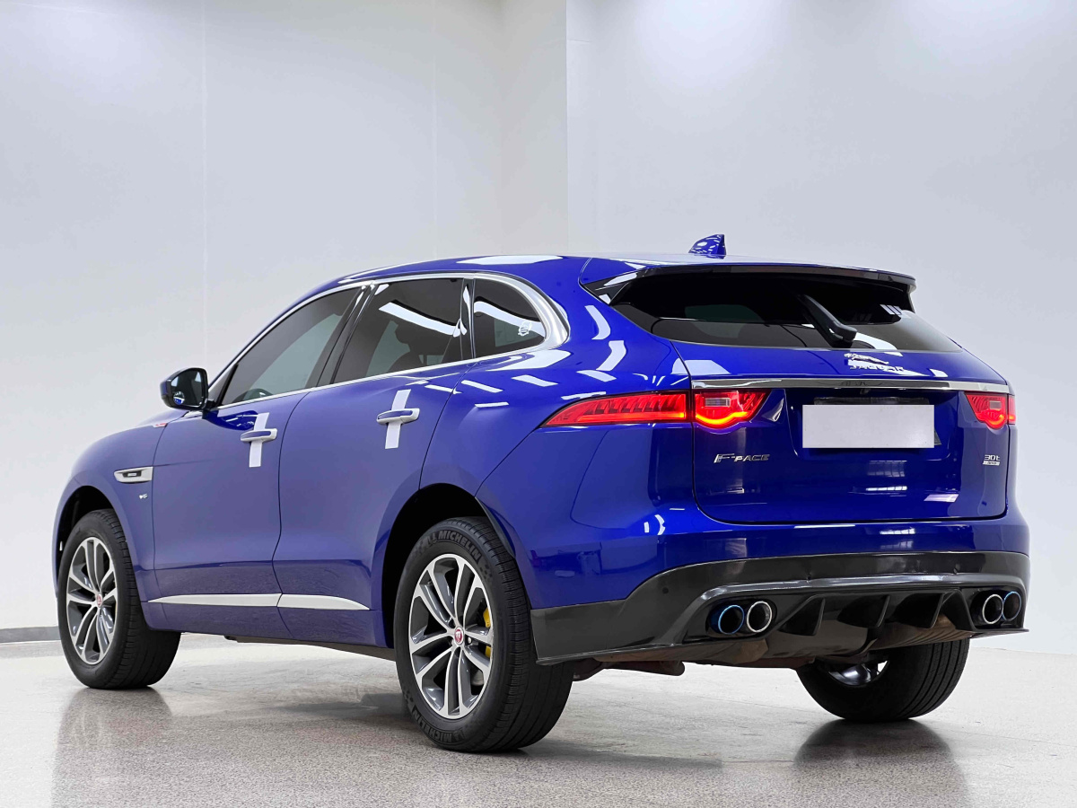 捷豹 F-PACE  2019款 2.0T 四驅(qū)都市尊享版圖片