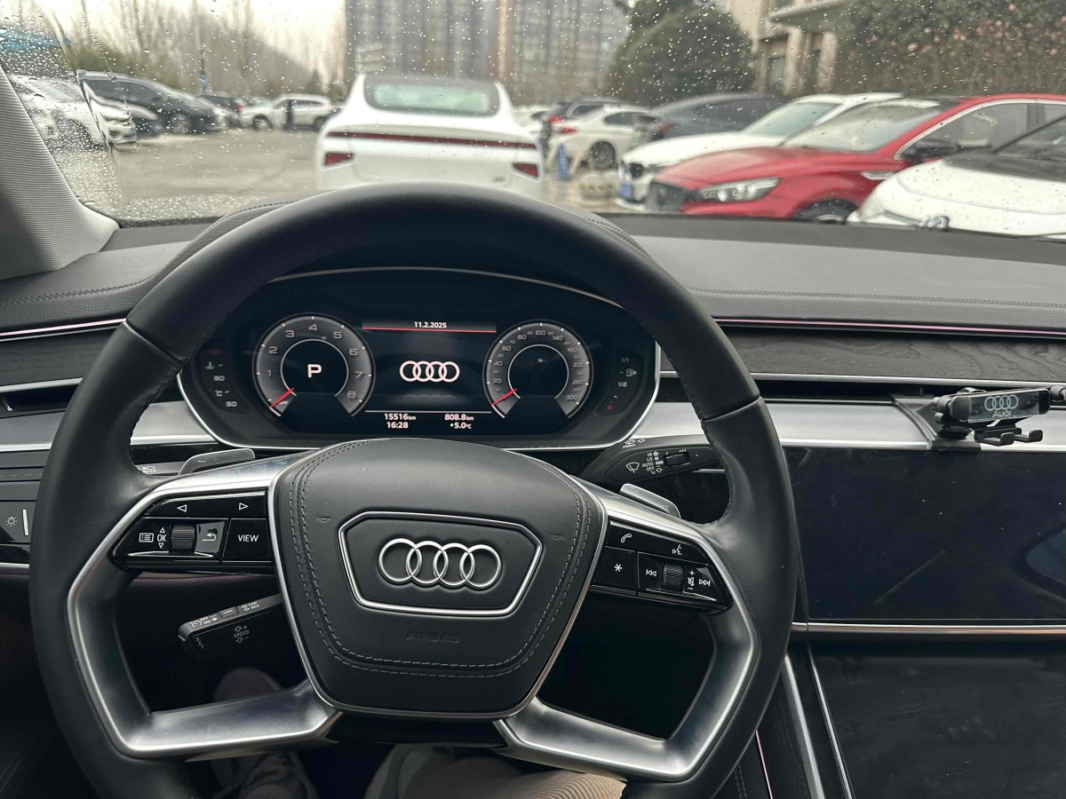 奧迪 奧迪A8  2023款 A8L 50 TFSI quattro 臻選型圖片