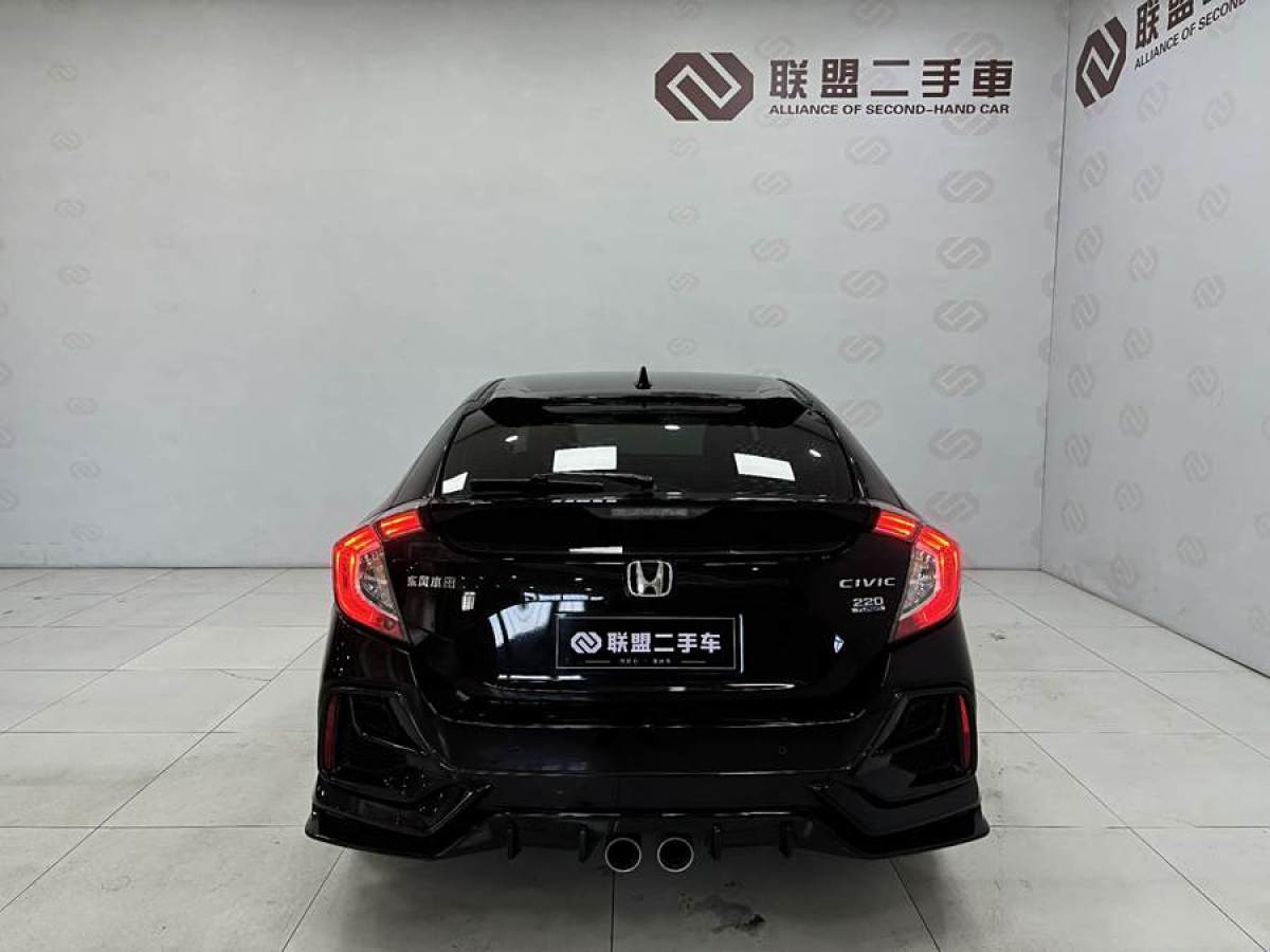 本田 思域  2021款 HATCHBACK 220TURBO CVT潮酷控圖片