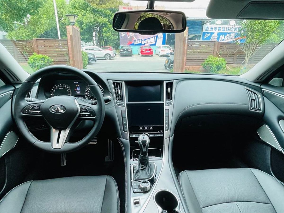 英菲尼迪 Q50L  2022款 2.0T 進享運動版圖片