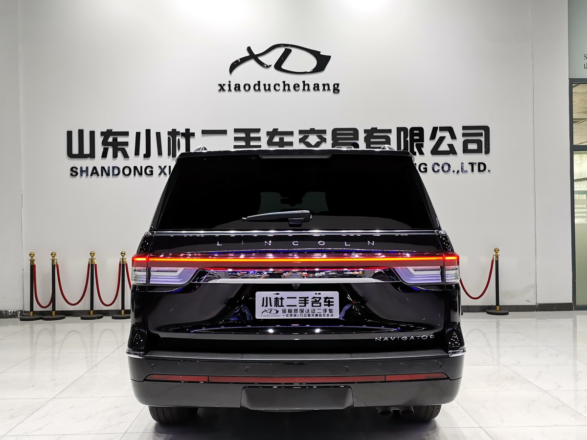 林肯 領(lǐng)航員  2022款 3.5T 尊耀版圖片