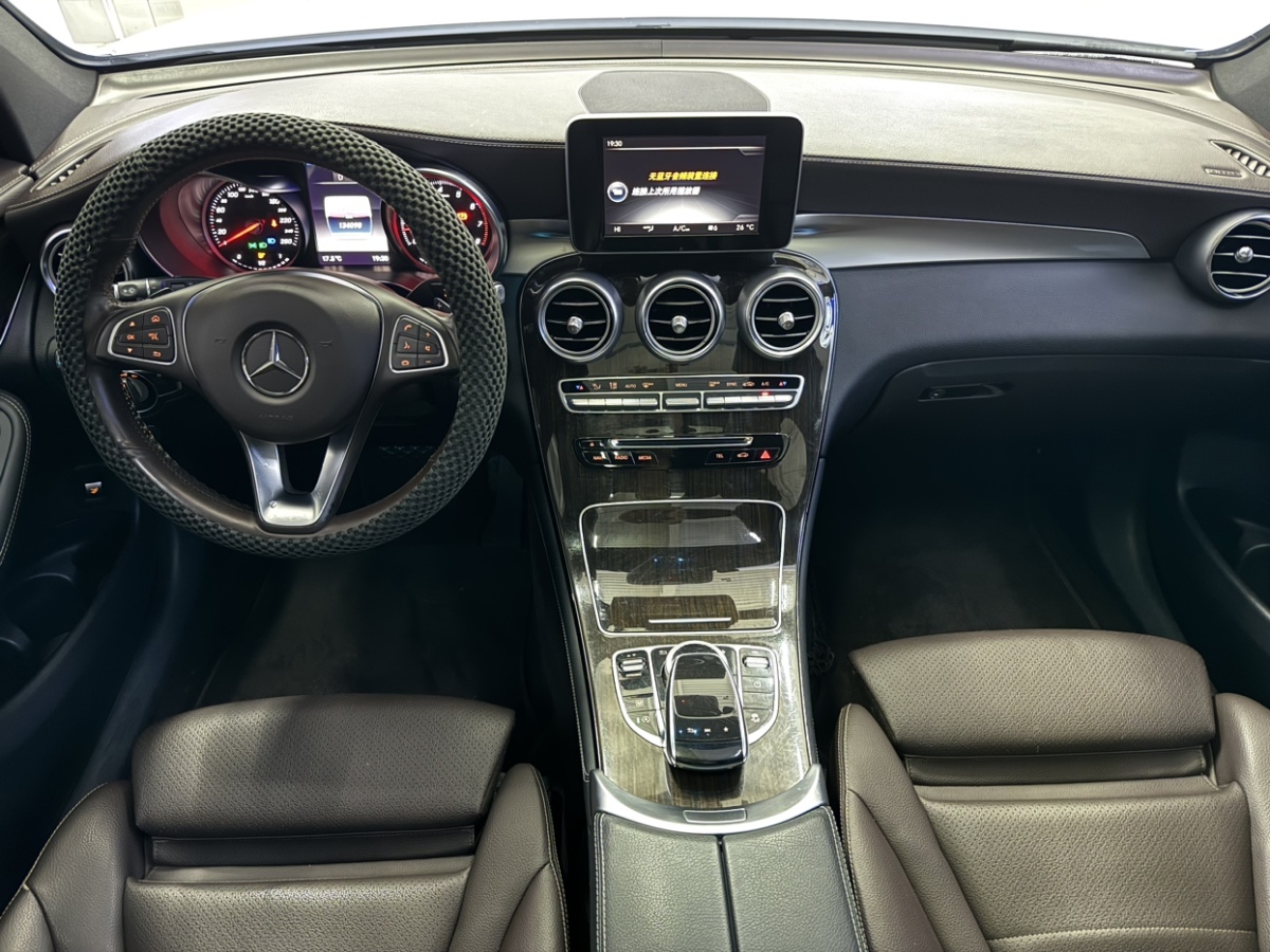 奔馳 奔馳GLC  2017款 GLC 260 4MATIC 動感型圖片