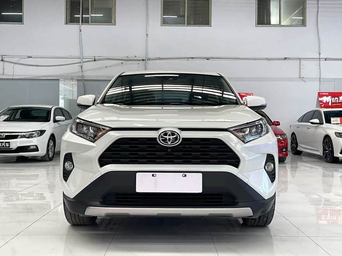 豐田 RAV4榮放  2021款 2.0L CVT兩驅(qū)風(fēng)尚版圖片