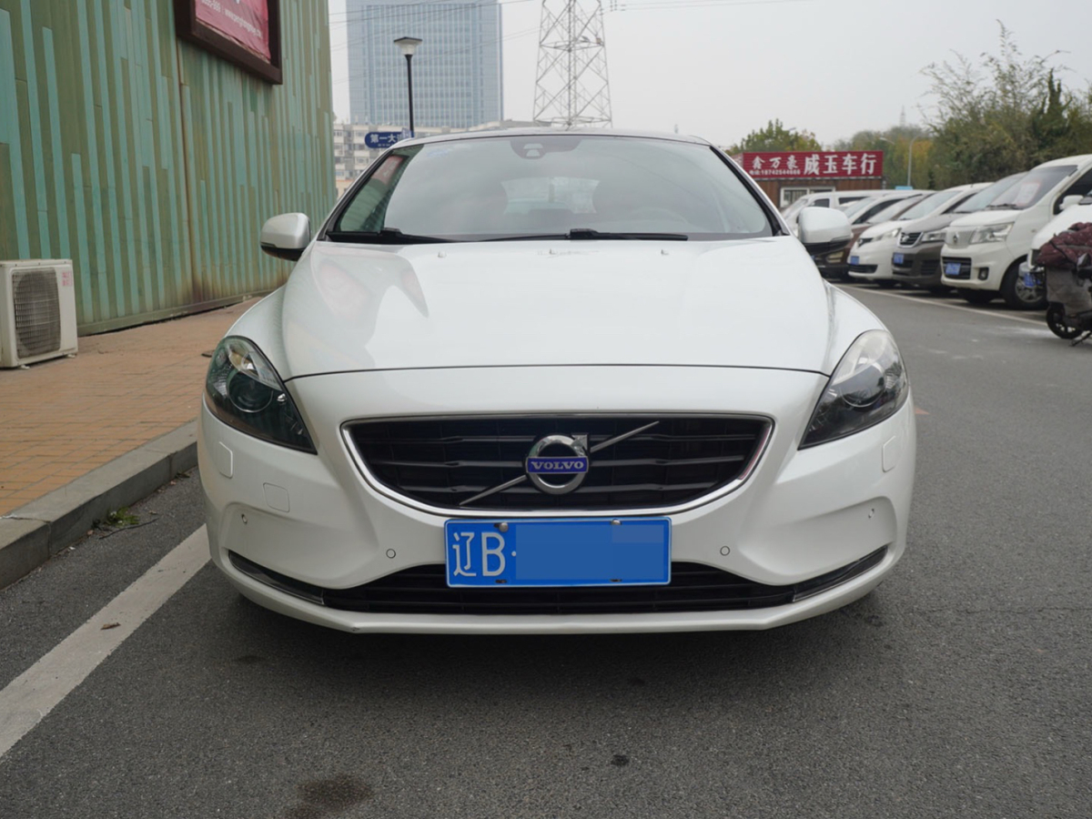 沃爾沃 V40  2014款 2.0T 智雅版圖片