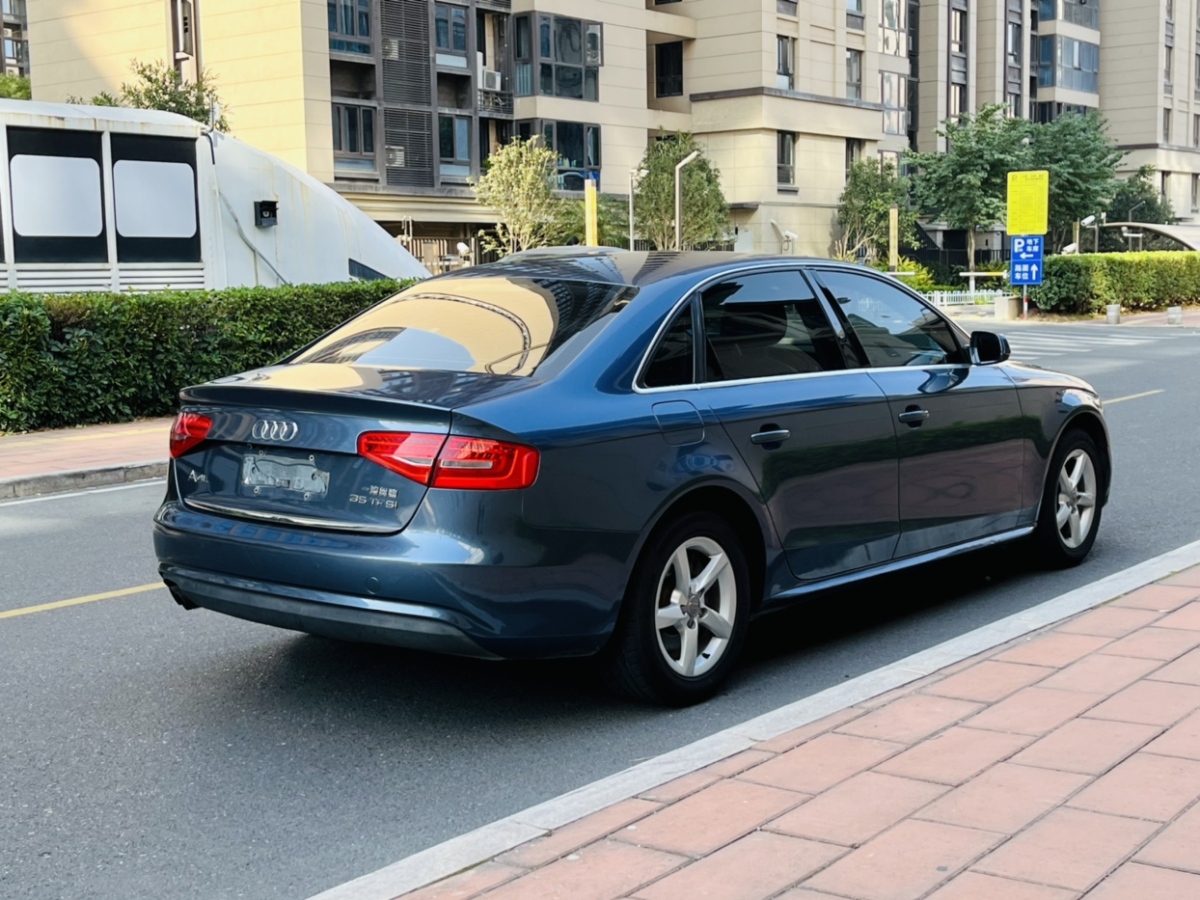 奧迪 奧迪A4L  2013款 35 TFSI 自動(dòng)舒適型圖片