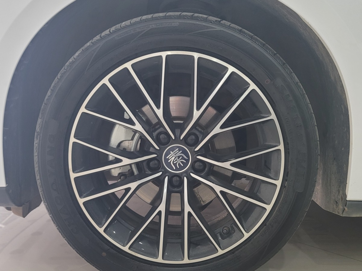 比亞迪 秦L  2024款 DM-i 120KM卓越型圖片
