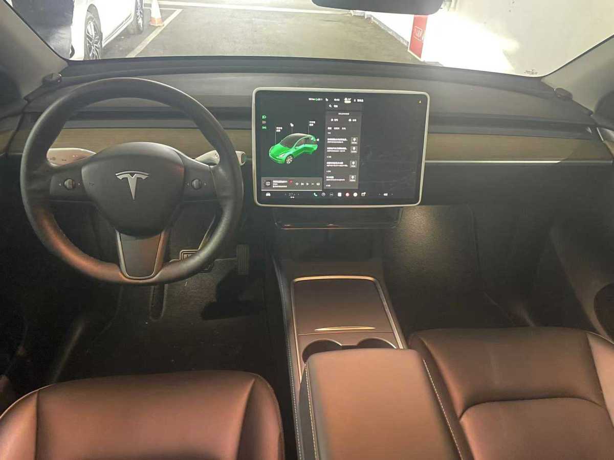 特斯拉 Model Y  2021款 長續(xù)航全輪驅(qū)動版 3D7圖片