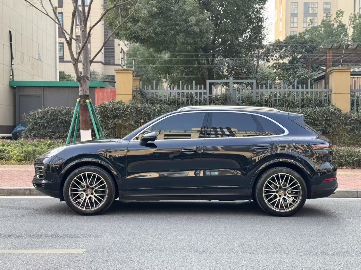 保時(shí)捷 Cayenne新能源  2021款 Cayenne E-Hybrid 2.0T圖片