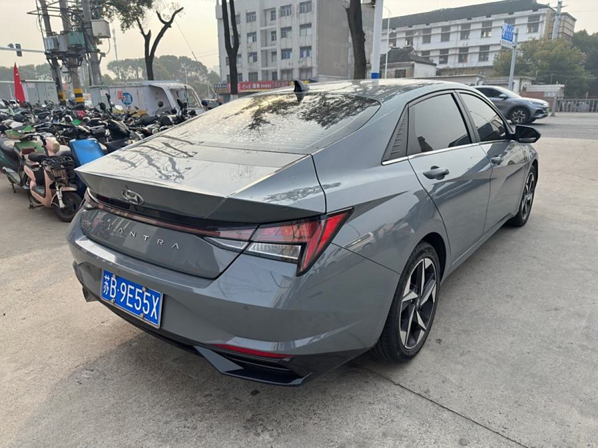 現(xiàn)代 伊蘭特  2021款 1.5L LUX尊貴版圖片