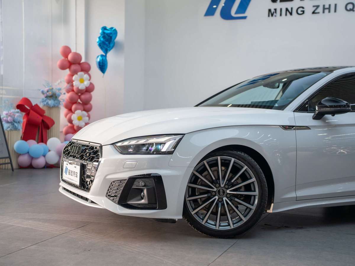 奧迪 奧迪A5  2024款 Sportback 40 TFSI quattro 豪華動(dòng)感型圖片