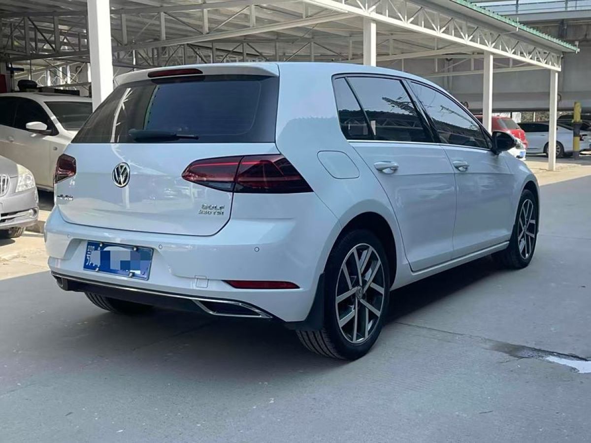 大眾 高爾夫  2018款 230TSI 自動(dòng)豪華型圖片