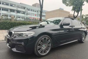 宝马5系 宝马 530Li 2.0T 领先型 M运动套装