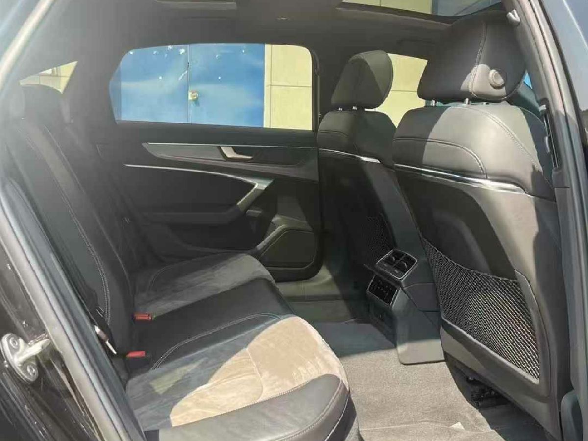 奧迪 奧迪A6L  2022款 40 TFSI 豪華動感型圖片
