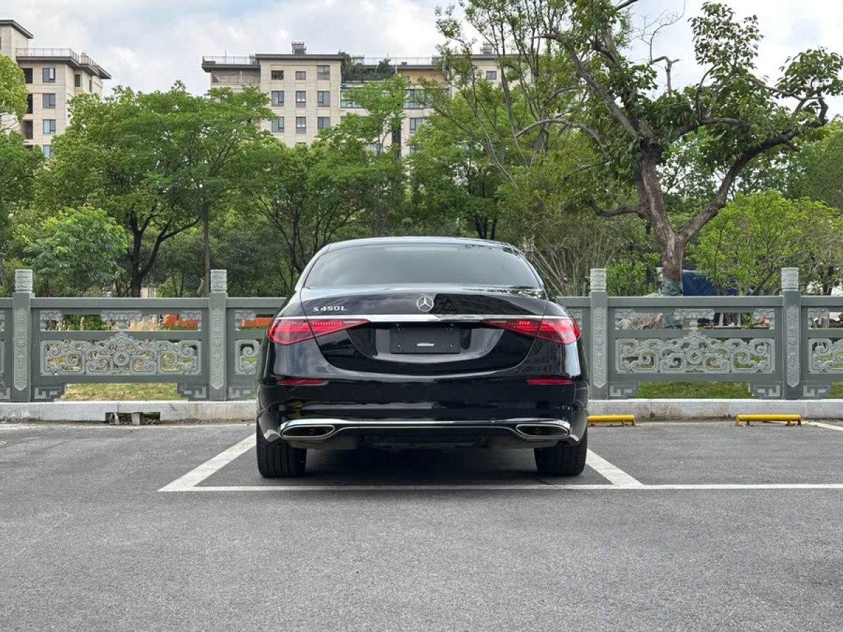 奔馳 奔馳S級  2022款 改款 S 400 L 豪華型圖片