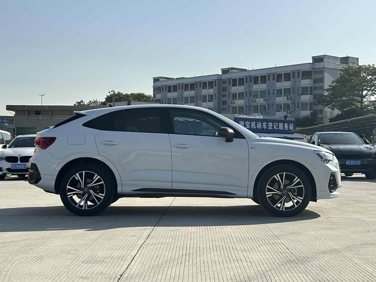 奧迪 奧迪Q3 Sportback  2023款 改款 40 TFSI 時(shí)尚型圖片