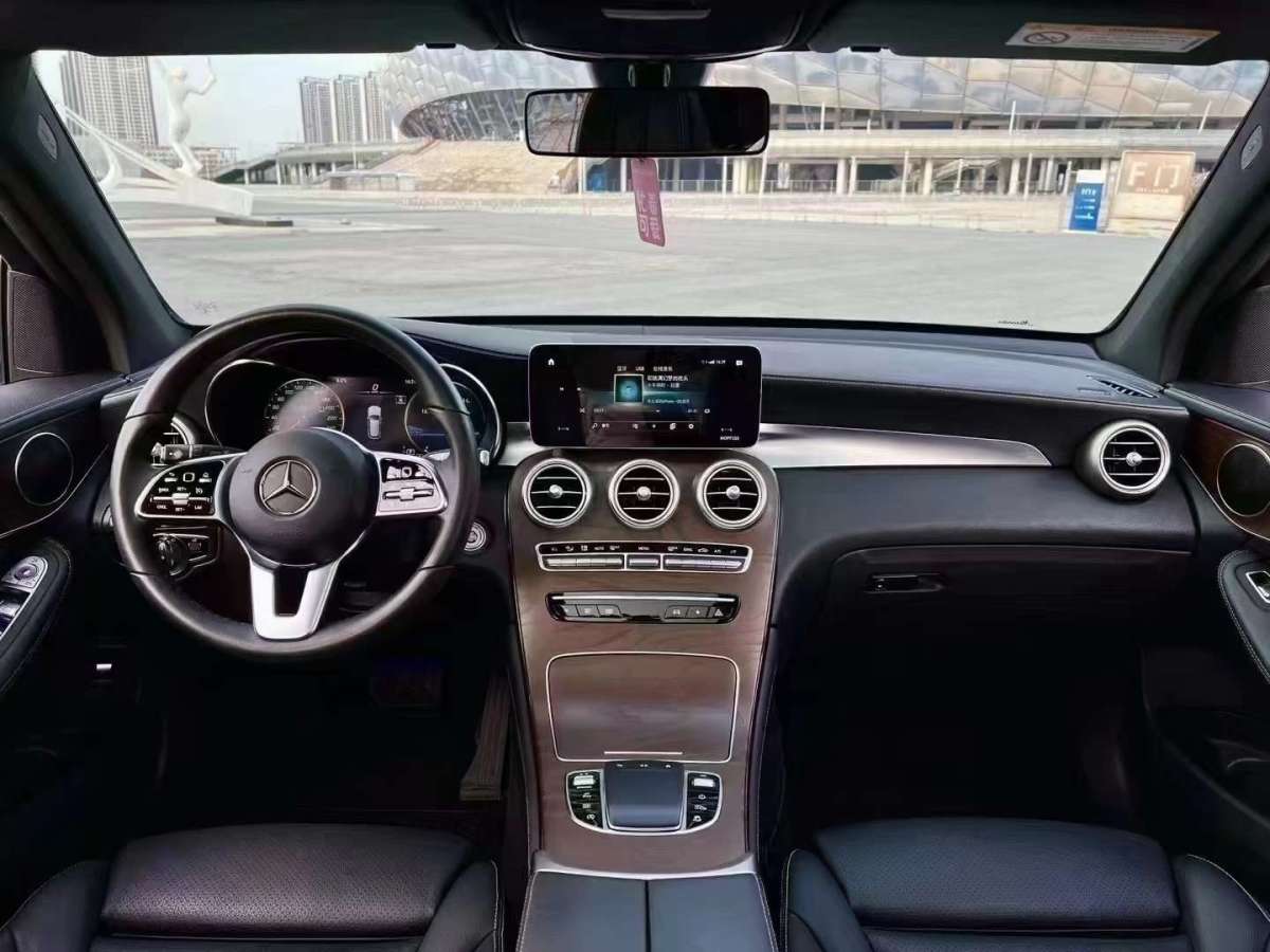 奔馳 奔馳GLC  2020款 GLC 260 L 4MATIC 動(dòng)感型圖片