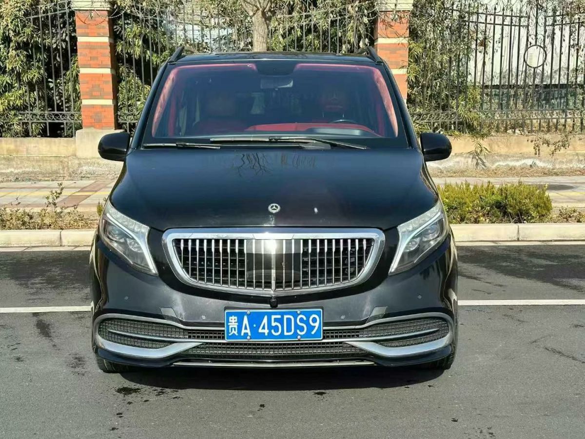 奔馳 奔馳A級  2019款  A 220 L 4MATIC 運動轎車圖片