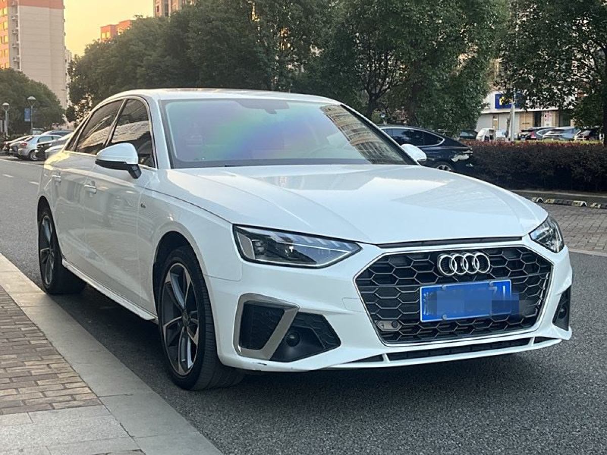 奧迪 奧迪A4L  2020款 40 TFSI 豪華致雅型圖片