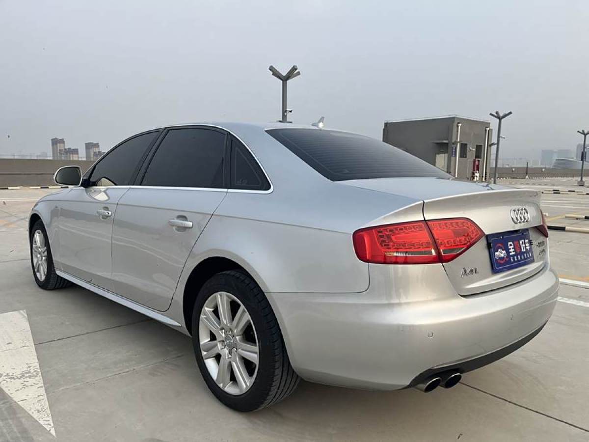 奧迪 奧迪A4L  2012款 2.0 TFSI 自動技術(shù)型圖片