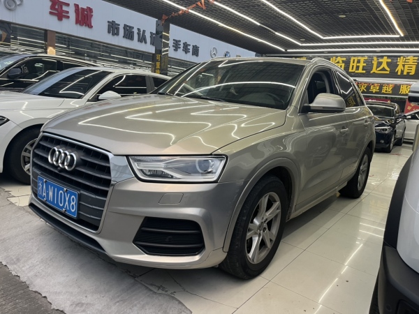 奥迪 奥迪Q3  2017款 30 TFSI 时尚型