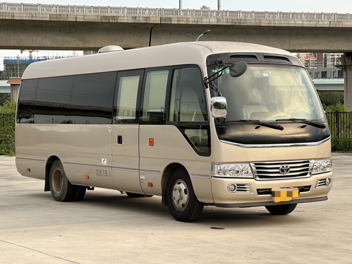 2017年8月豐田 柯斯達(dá)  2015款 4.0L豪華車(chē)GRB53L-ZCMEK 20座