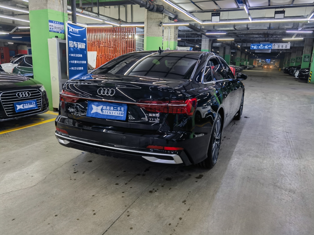 奧迪 奧迪A6L  2023款 改款 45 TFSI quattro 臻選動感型圖片