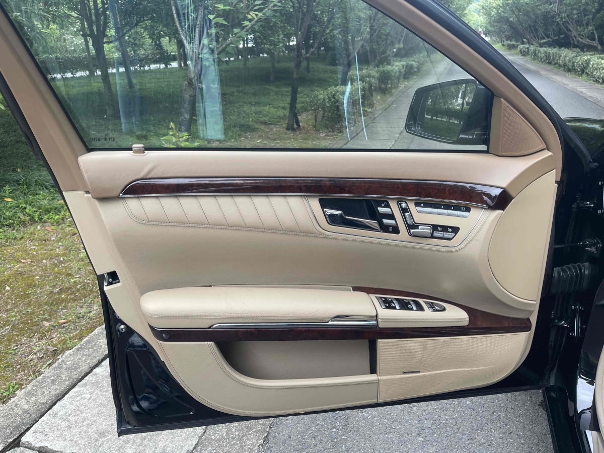 奔馳 奔馳S級  2012款 S 600 L Grand Edition圖片