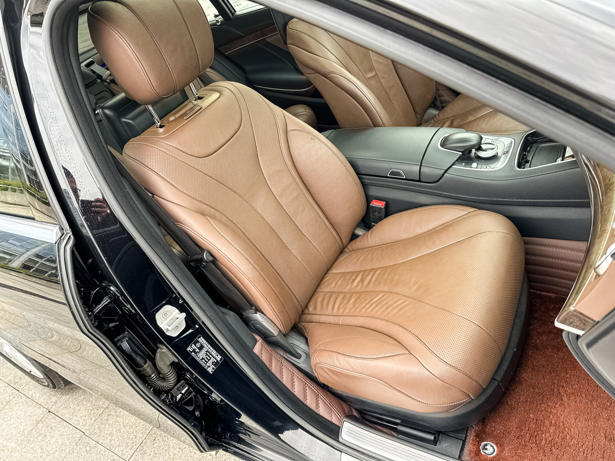 2014年4月奔驰 奔驰S级  2014款 S 400 L 尊贵型