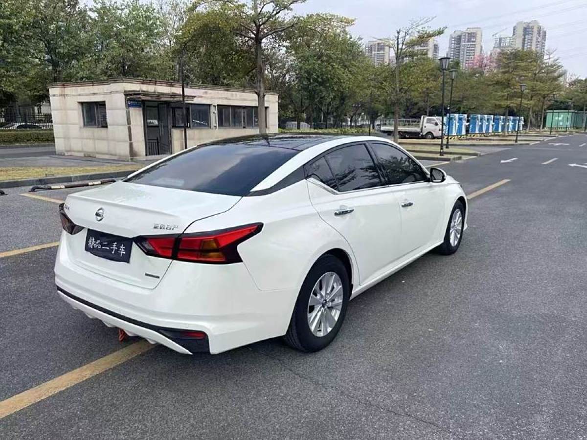 日產(chǎn) 天籟  2020款 改款 2.0L XL 舒適版圖片