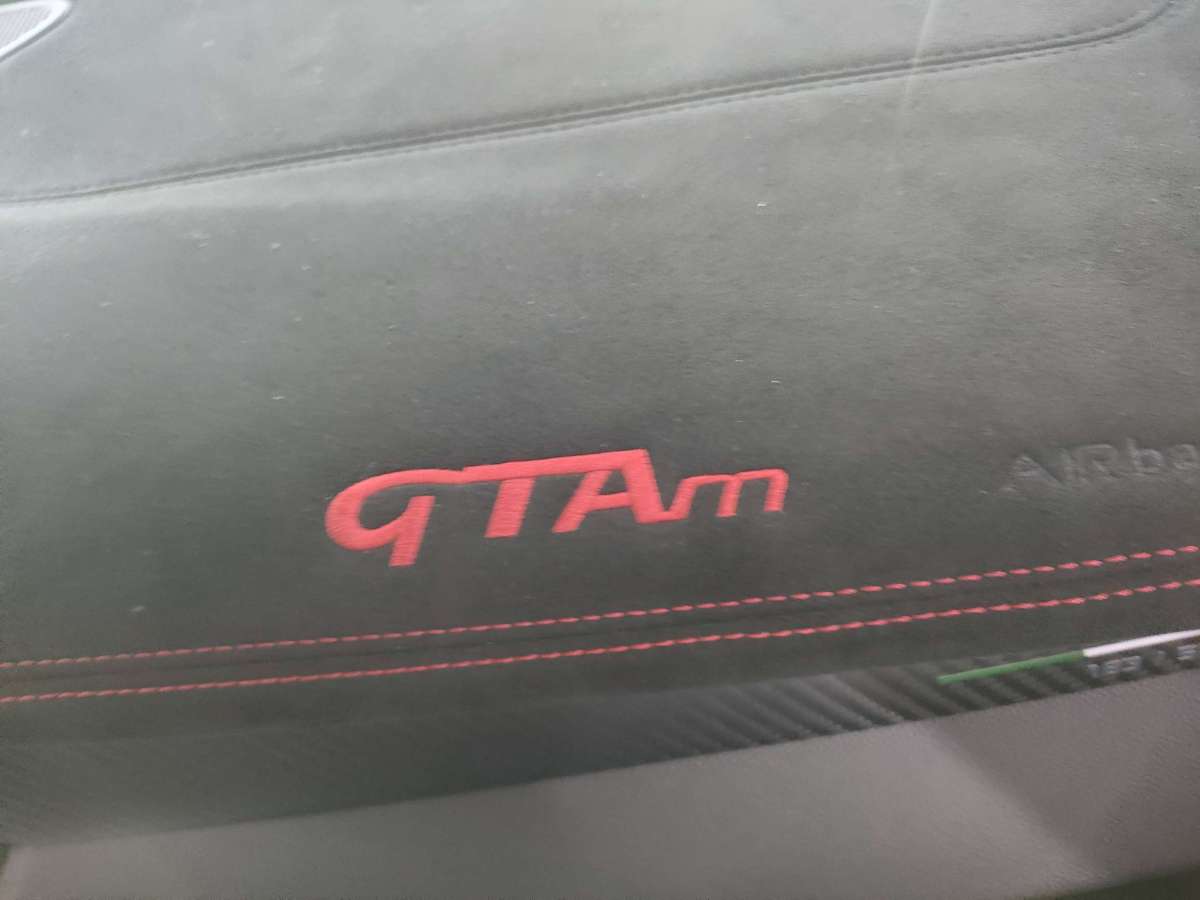 阿尔法·罗密欧 Giulia  2021款 GTAm图片