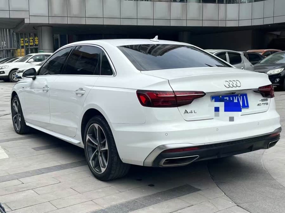 奧迪 奧迪A4L  2022款 40 TFSI 時尚動感型圖片