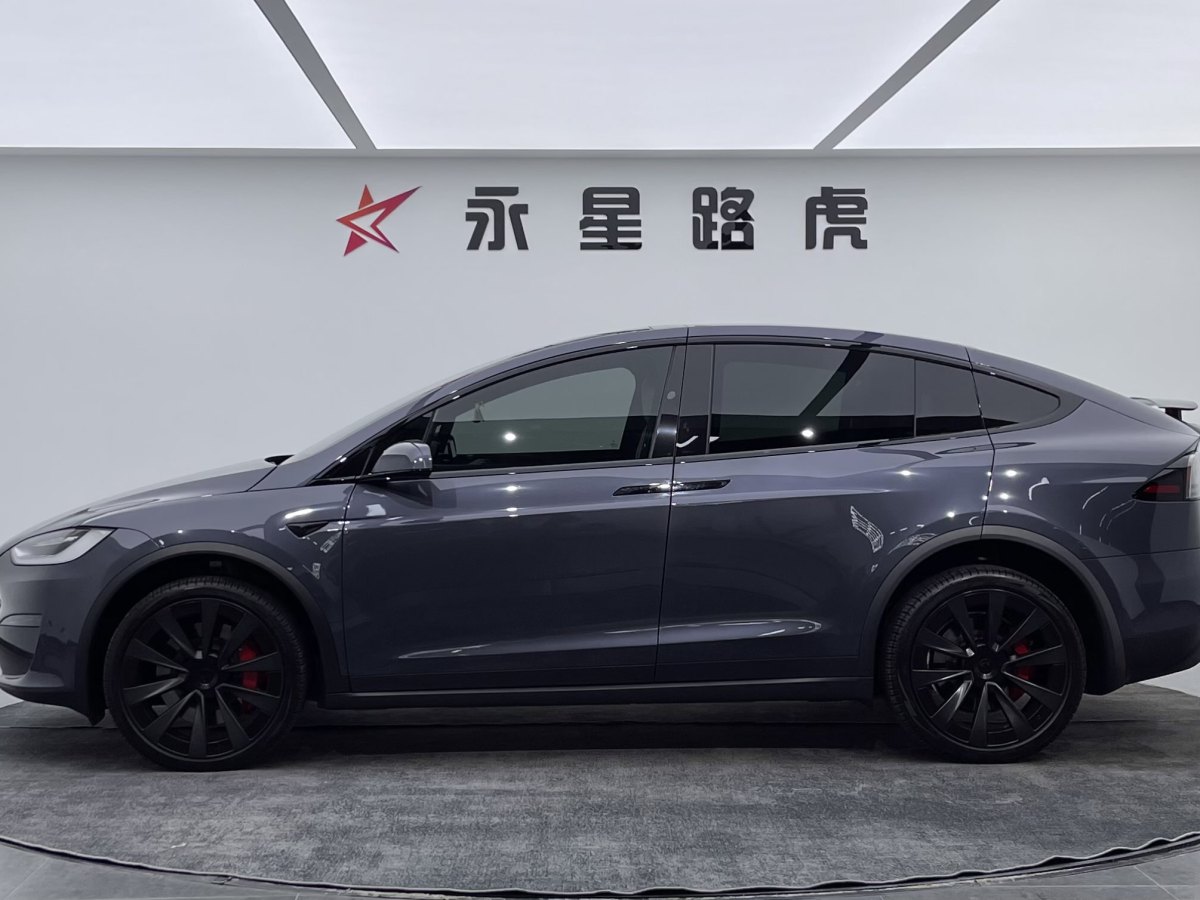 特斯拉 Model X  2023款 三電機(jī)全輪驅(qū)動(dòng) Plaid版圖片