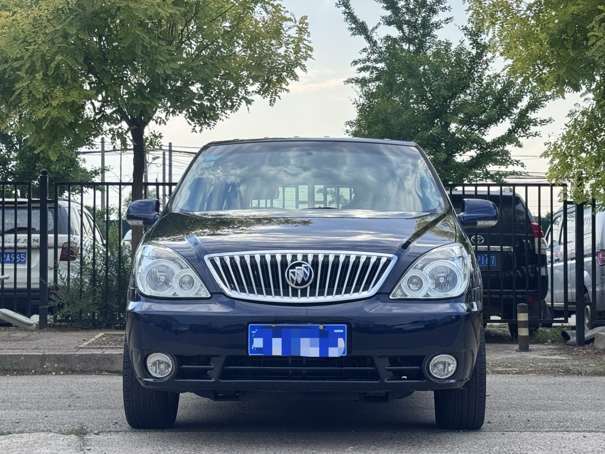 別克 GL8  2014款 2.4L 經(jīng)典版圖片