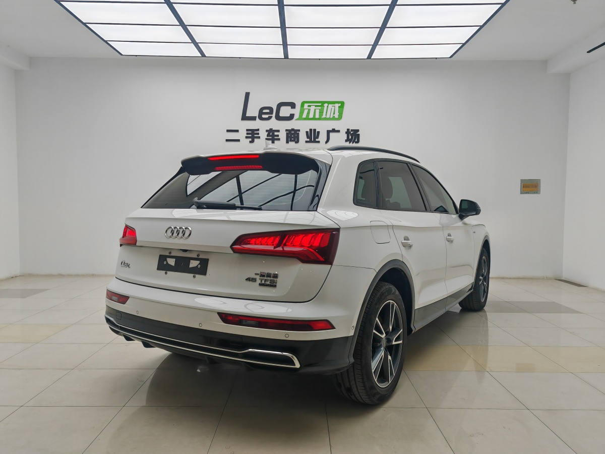 奧迪 奧迪Q5L  2020款 45 TFSI 尊享時(shí)尚型圖片