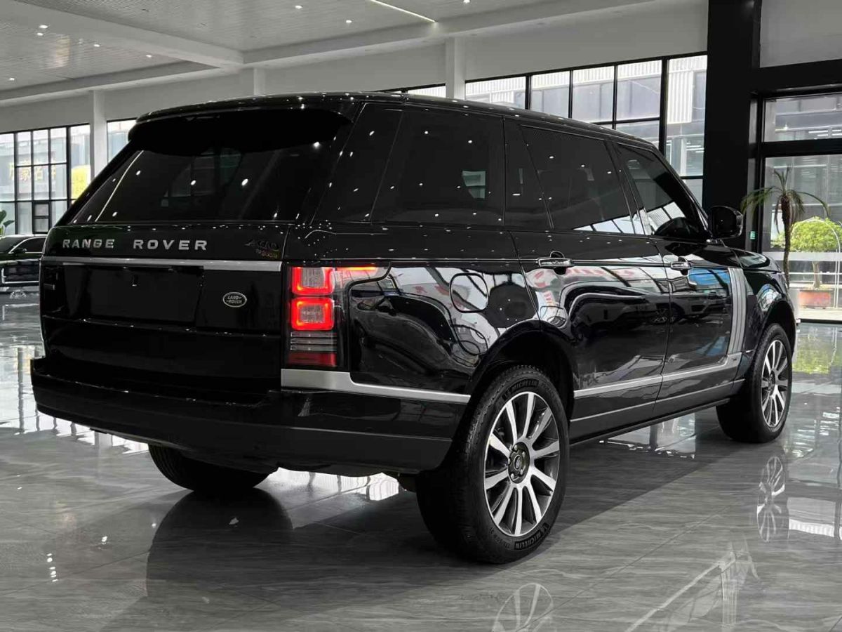 路虎 攬勝  2016款 3.0T 標(biāo)準(zhǔn)軸距 HSE SUPERCHARGED 美規(guī)版圖片