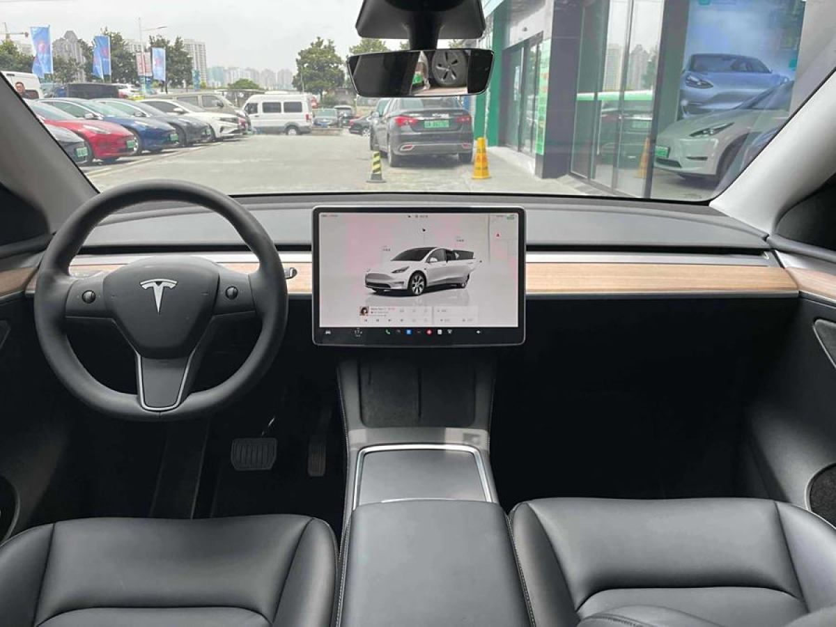 特斯拉 Model Y  2022款 后輪驅(qū)動(dòng)版圖片