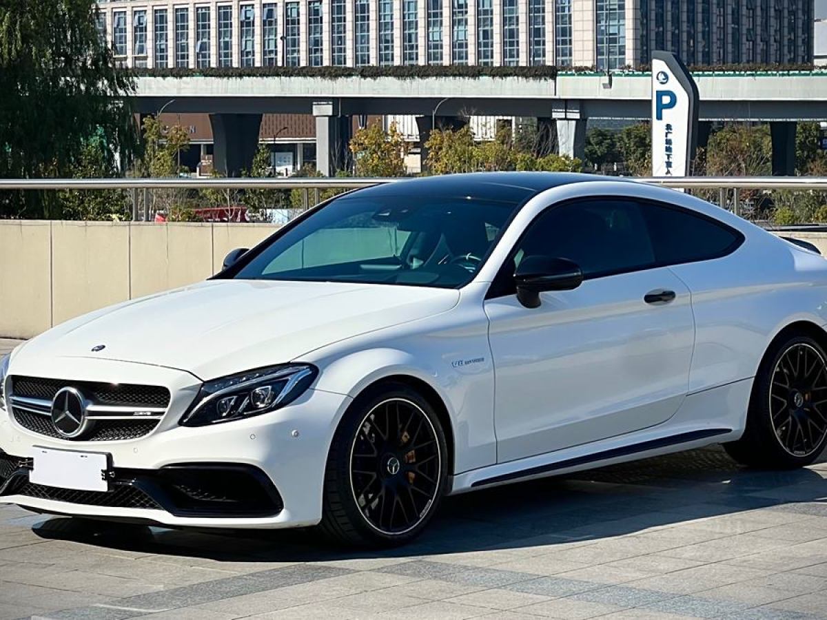 奔馳 奔馳C級(jí)AMG  2016款 AMG C 63 S Coupe圖片